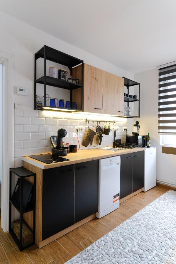 Mak Apartment - Free Parking - Balcony Sarajevo Luaran gambar