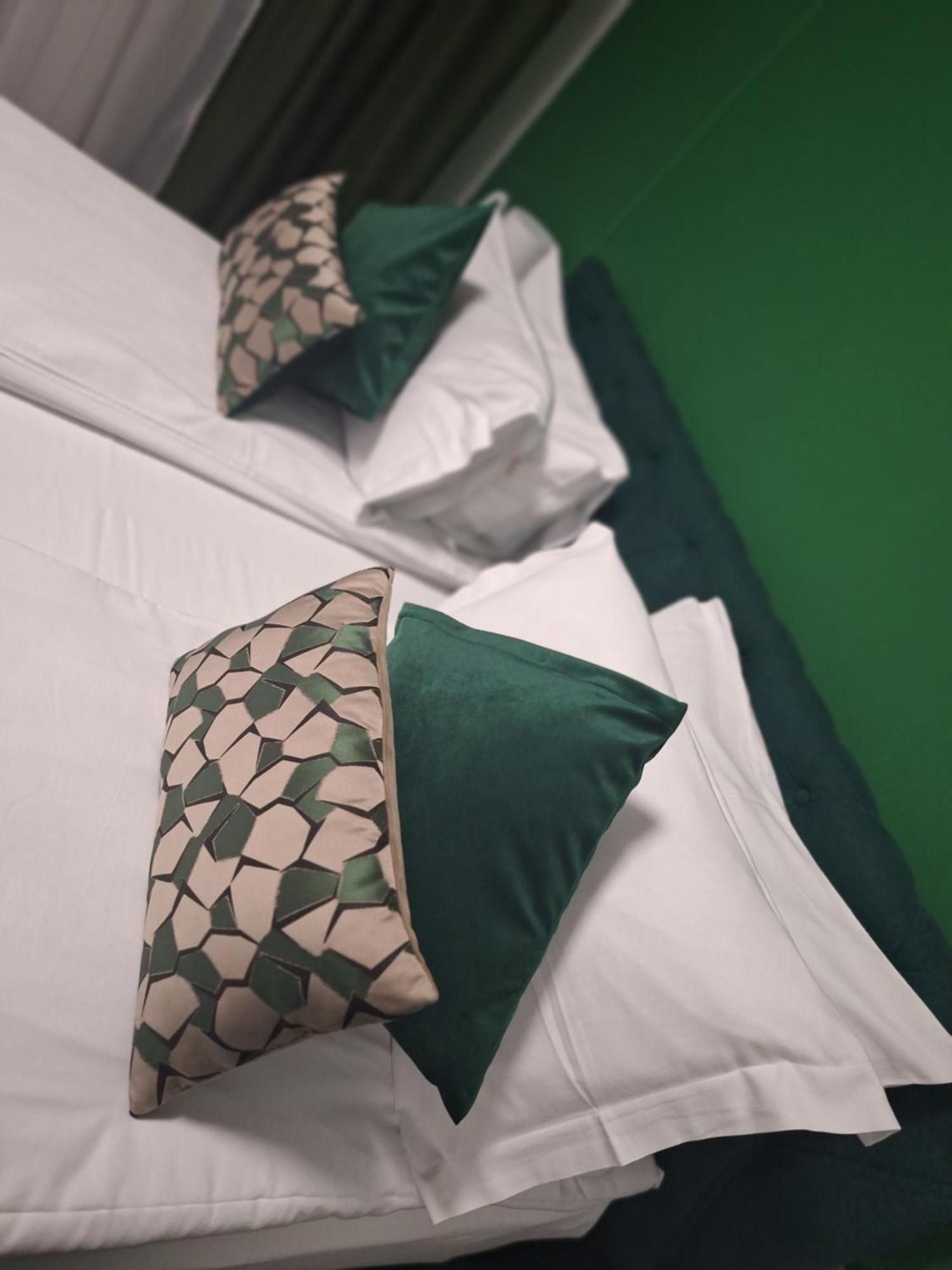 Mak Apartment - Free Parking - Balcony Sarajevo Luaran gambar