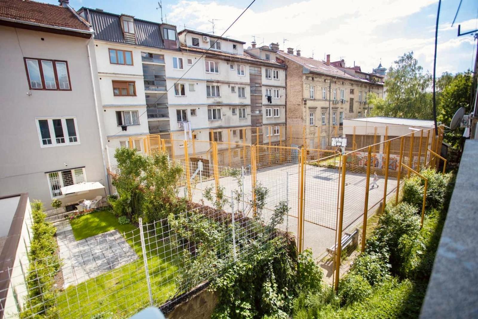 Mak Apartment - Free Parking - Balcony Sarajevo Luaran gambar